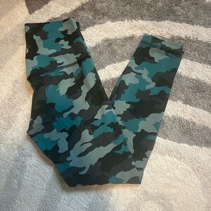 Lululemon align leggings size 6 25”